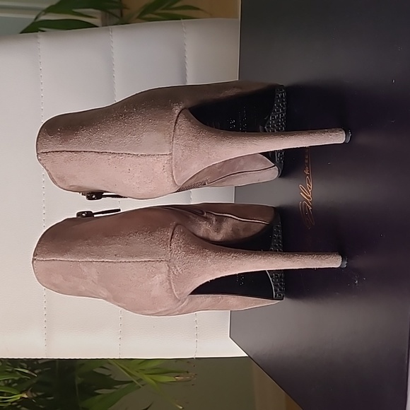 Lezilla Leather Platform Boots ❤️ - Picture 6 of 12